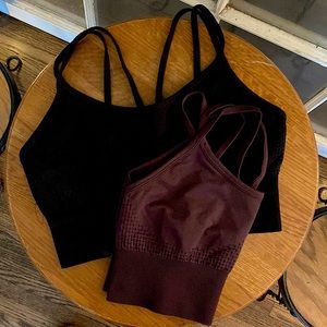 EUC•Sports Bras (2)